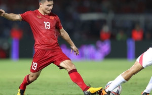 HLV Troussier 'mở khoá' Quang Hải bất thành