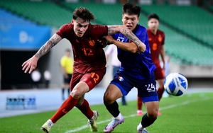 Thái Lan hoà đối thủ kém 42 bậc FIFA, HLV Troussier được động viên