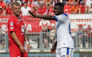 Thực tế ảo trên thị trường chuyển nhượng của Barcelona