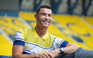 Tin nóng bóng đá sáng 2/6: Ronaldo lên tiếng, làm rõ tương lai