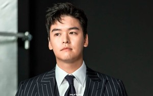 Nam chính 'Hương vị tình thân' Lee Jang Woo hẹn hò bạn gái kém 8 tuổi