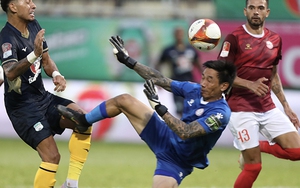 Hàng công cùn mòn, HAGL chia điểm đáng tiếc trước TPHCM, bỏ lỡ cơ hội chen chân vào top 8