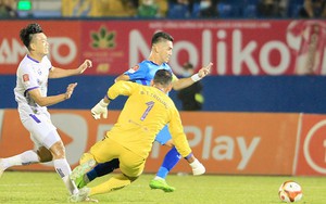 Tiến Linh chưa hết lận đận dưới thời HLV Lê Huỳnh Đức