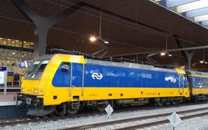 Sự cố máy tính làm tê liệt giao thông đường sắt ở Hà Lan