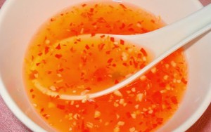 Chữ và nghĩa: Hết nước chấm