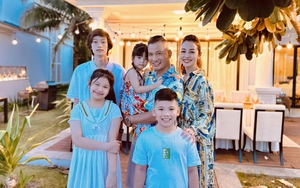 Sắc vóc nuột nà của mẹ 4 con Jennifer Phạm