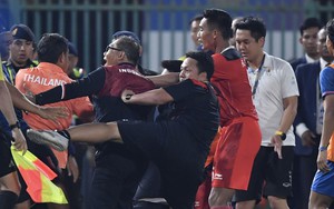 Thái Lan và Indonesia bị LĐBĐ châu Á phạt nặng sau vụ ẩu đả xấu xí ở chung kết SEA Games