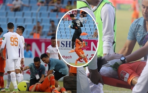 Va chạm kinh hoàng ở V-League: Cầu thủ Đà Nẵng vào viện sau khi lĩnh trọn đầu gối của thủ môn đối phương
