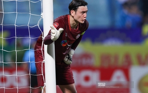 Giống Filip Nguyễn, Văn Lâm không quan tâm đến việc bị so sánh với đồng nghiệp