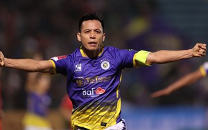 Văn Quyết chính thức trở lại thi đấu, sẵn sàng giúp Hà Nội FC đua vô địch với CAHN