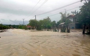 Lào cảnh báo người dân cảnh giác với bão Talim sắp đổ bộ