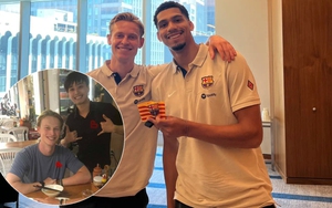 Giật mình với hình ảnh Frenkie De Jong đi ăn bún chả tại Việt Nam, fan nghi ngờ là 'hàng giả'