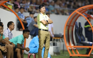 HLV Lê Huỳnh Đức chê Vua phá lưới V-League và 'sao' U20 Việt Nam