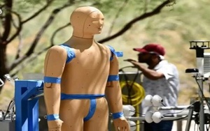 Robot giúp con người giải mã khi cơ thể bị sốc nhiệt do nhiệt độ tăng cao