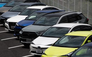 Nhật Bản mở rộng lệnh cấm xuất khẩu ô tô sang Nga