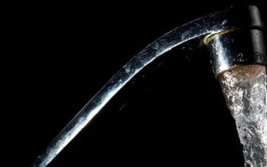 Gần 50% nước uống ở Mỹ có thể chứa 'hóa chất vĩnh cửu' độc hại