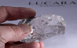 Phát hiện viên kim cương hơn 1.000 carat tại Botswana