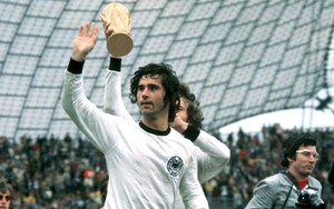 Cách đây 2 năm, bóng đá thế giới đã mất đi 1 'sát thủ' vĩ đại