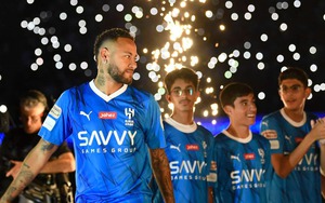 Neymar đến Ả rập Xê út: Tạm biệt một sự nghiệp tranh cãi dưới cái bóng của Messi