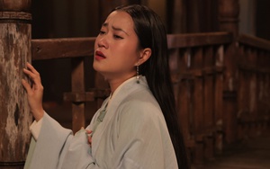 Lâm Vỹ Dạ "chán" diễn xuất bất ngờ nhá hàng MV cổ trang