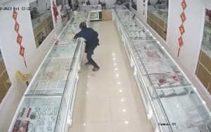  Bắt được nghi phạm cướp tiệm vàng ở Hưng Yên
