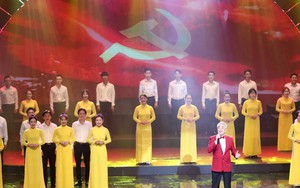 Thiêng liêng, hào hùng và chứa chan tình cảm trong 'Giai điệu Tổ quốc' chào mừng Quốc khánh 2/9