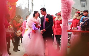 Trung Quốc thưởng tiền cho cặp đôi kết hôn nếu cô dâu dưới 25 tuổi