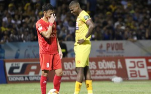 Đông Á Thanh Hóa chuyển nhượng cực nhộn nhịp, nhiều nhà vô địch Cúp Quốc gia ra đi