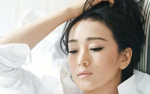 Loạt 'thuyết âm mưu' quanh con trai duy nhất bị khiếm thính của nữ minh tinh Củng Lợi 