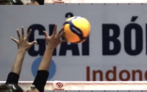 Trọng tài sai lầm, Thái Lan thắng set thứ 3 tranh cãi, cộng đồng bóng chuyền Việt Nam phản đối vì thua oan