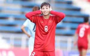 Thùy Trang và sự nghiệt ngã của bóng đá