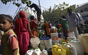 LHQ: Khoảng 75% số trẻ em ở Nam Á đối mặt nắng nóng khắc nghiệt