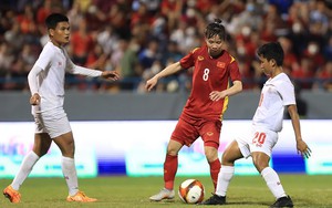 HLV Mai Đức Chung tuyển quân dự ASIAD, Thuỳ Trang vắng mặt