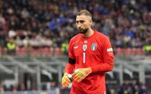 Gianluigi Donnarumma cầu bình an ở San Siro