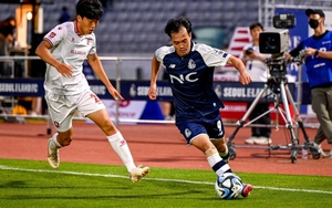 Đồng đội cũ vô tình lộ tin Văn Toàn sắp về V-League