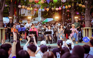 Suni trình diễn 'Sự mập mờ' trước 4.000 khán giả Nhật Bản