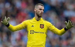 Mãi không tìm được bến đỗ, cựu thủ môn số một của MU ngậm ngùi tính chuyện nghỉ hưu