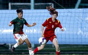 Thủng lưới bởi siêu phẩm đá phạt, 'đàn em' Thanh Nhã lỡ cơ hội dự giải châu lục