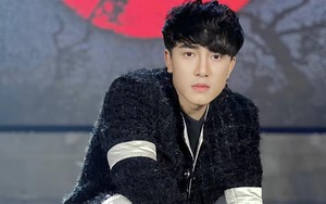 Châu Khải Phong đáp trả khi bị chê "ca sĩ hội chợ"