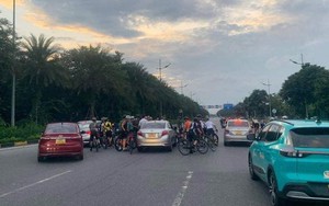 Xử lý nghiêm đoàn xe đạp vi phạm giao thông từ phản ánh qua Zalo