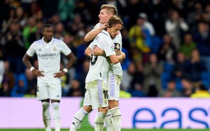 Modric và Kroos là những nghệ sĩ dương cầm vượt thời gian của Real Madrid