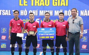 Trọng tài bị cầu thủ phong trào đấm gãy xương hàm làm đơn tố giác