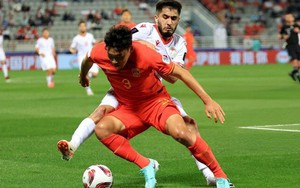 VAR tạo điểm nhấn, Trung Quốc đánh rơi chiến thắng trước Tajikistan