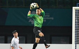 Bùi Tiến Dũng cứu thua xuất sắc, góp công giúp đội Việt Nam giành chiến thắng lịch sử trước Nhật Bản ở giải đấu lớn