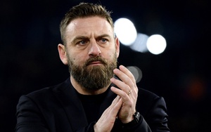 AS Roma và nụ cười lo âu của De Rossi