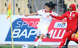 Thanh Nhã lập cú đúp, cùng ĐT Việt Nam phá kỷ lục về trận thắng đậm nhất nhưng vẫn bị chê vì bỏ lỡ cơ hội