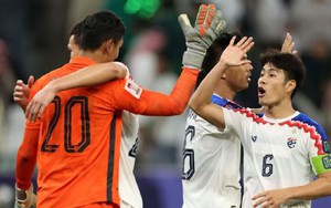 ĐT Thái Lan bất bại tại vòng bảng với chiến tích đặc biệt, được truyền thông châu Á khen hết lời