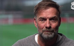 Fan Liverpool choáng váng trước tin HLV Klopp ra đi: 'Tôi cứ nghĩ mình vừa mất 1 người thân mãi mãi'
