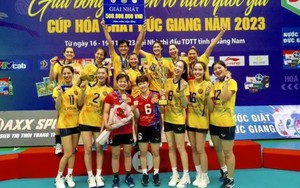 Đối thủ lớn mất 'máy ghi điểm' 1m98, Bích Tuyền đứng trước cơ hội đăng quang sau chức vô địch lịch sử