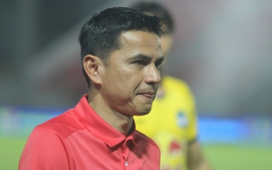 HLV Kiatisuk chưa khiến CĐV CAHN yên tâm